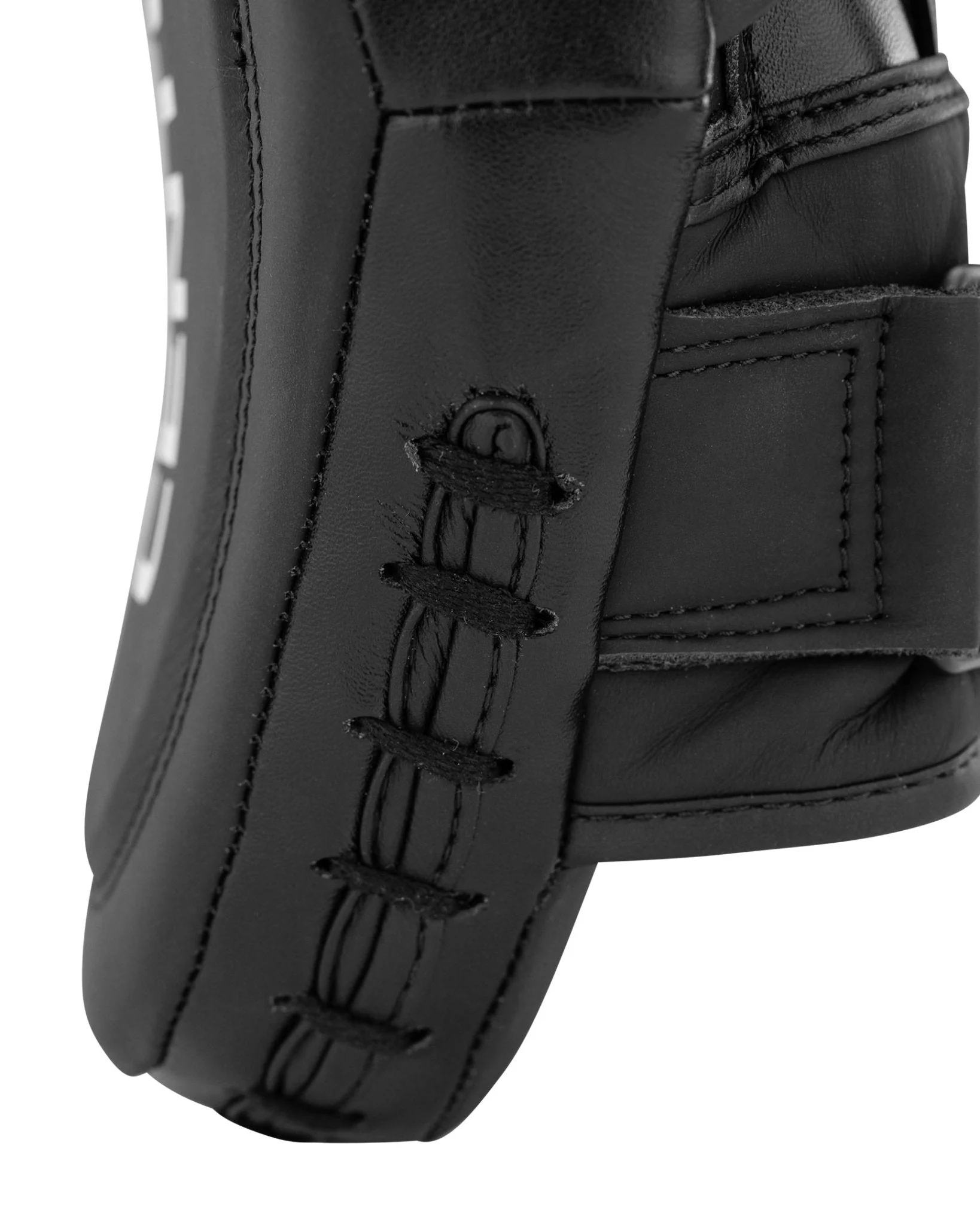 Creed Focus Mitt Pair - Image 14
