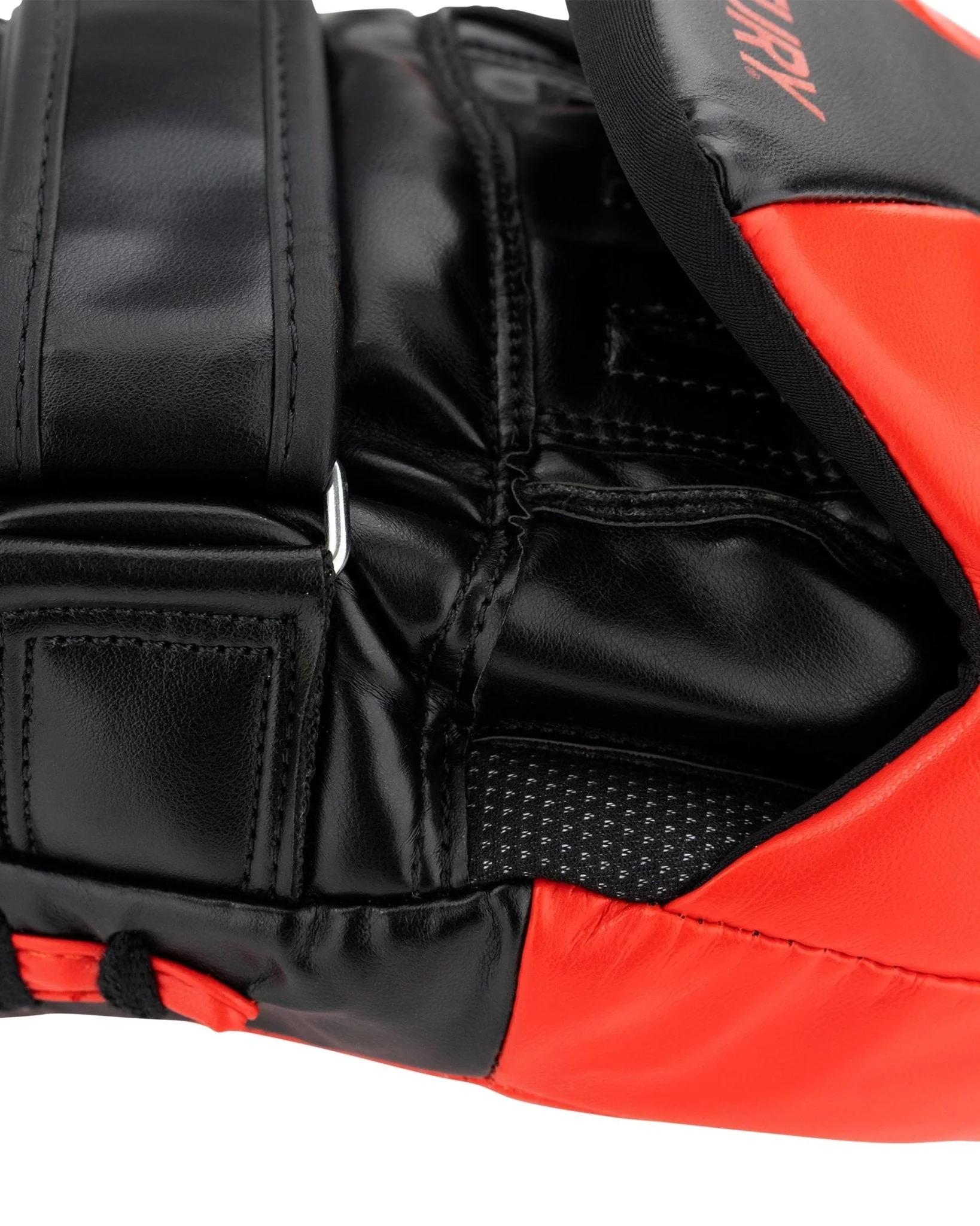 Drive Focus Mitt Pair - Image 10
