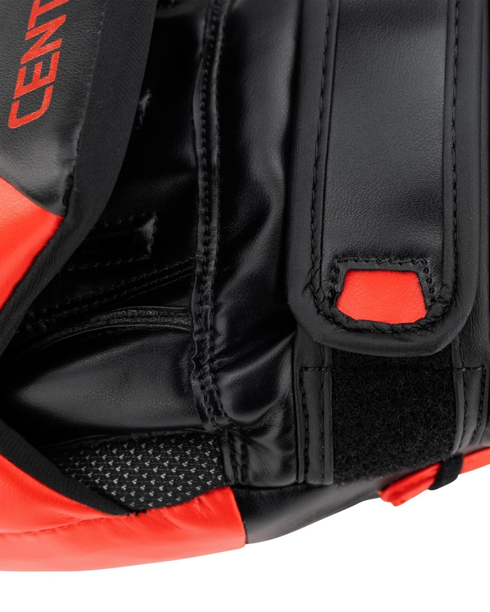 Drive Focus Mitt Pair - Image 9