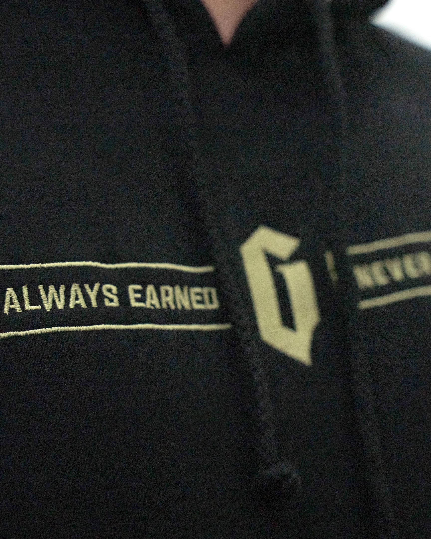 Gameness Men's Combate Hoodie - Image 3