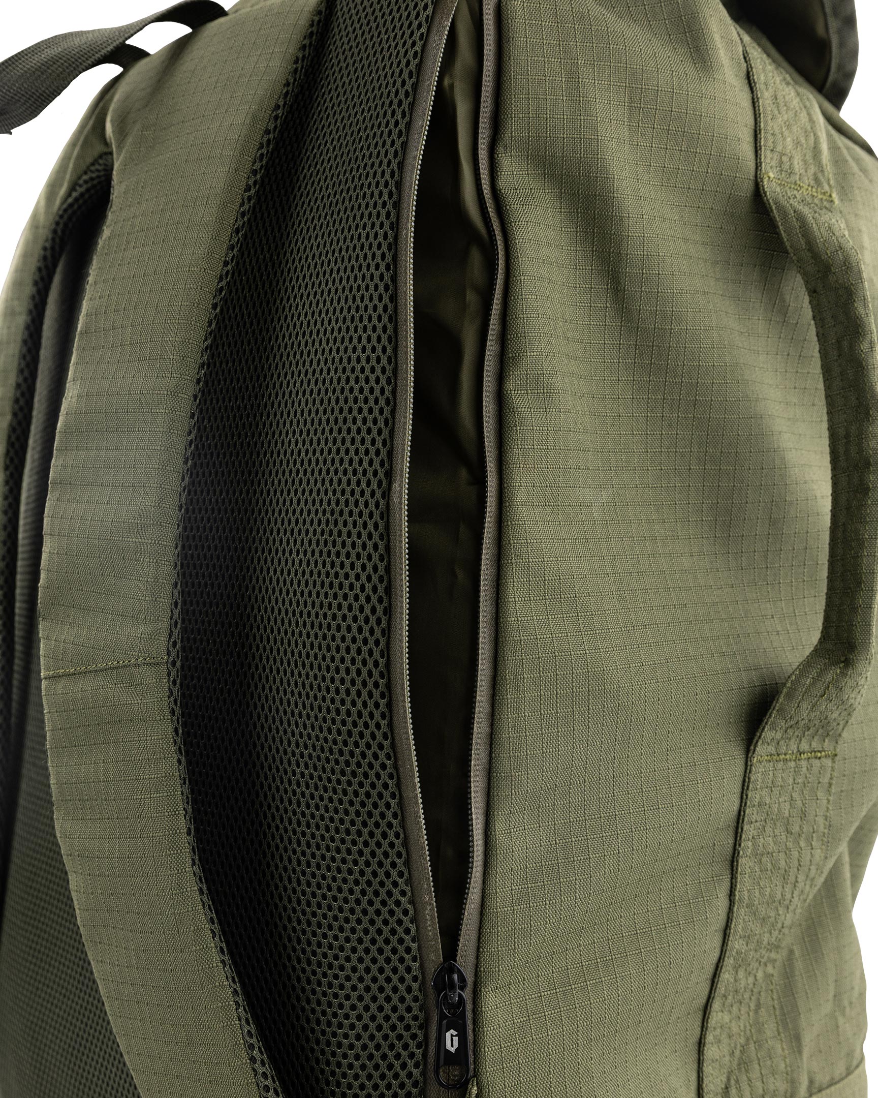 Gameness Combate 50L Rucksack - Image 10