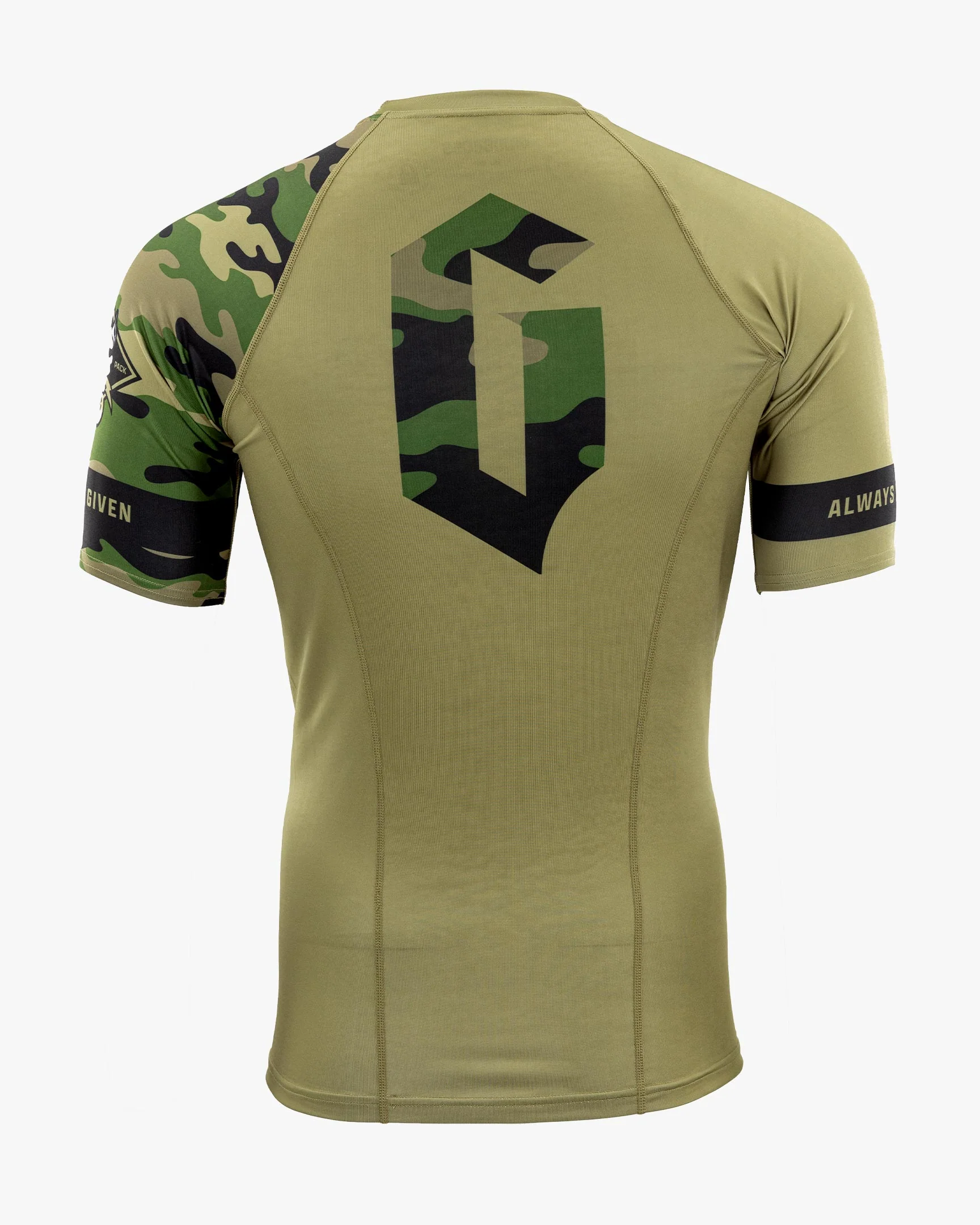 Gameness Men's Combate Short Sleeve Rash Guard - Image 3