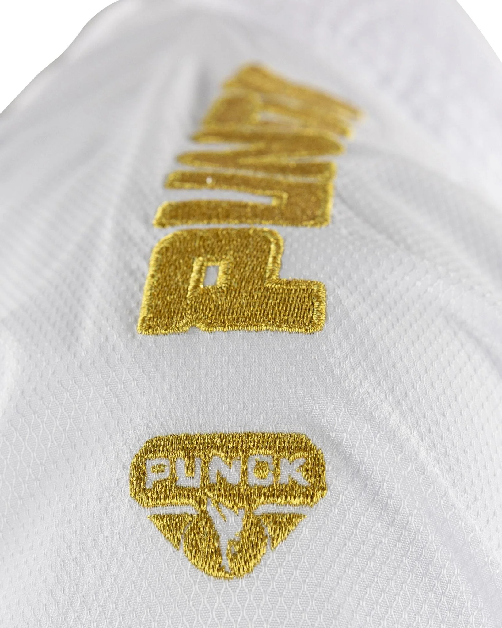 Punok Takyon Gold Kumite Gi Set - Image 10