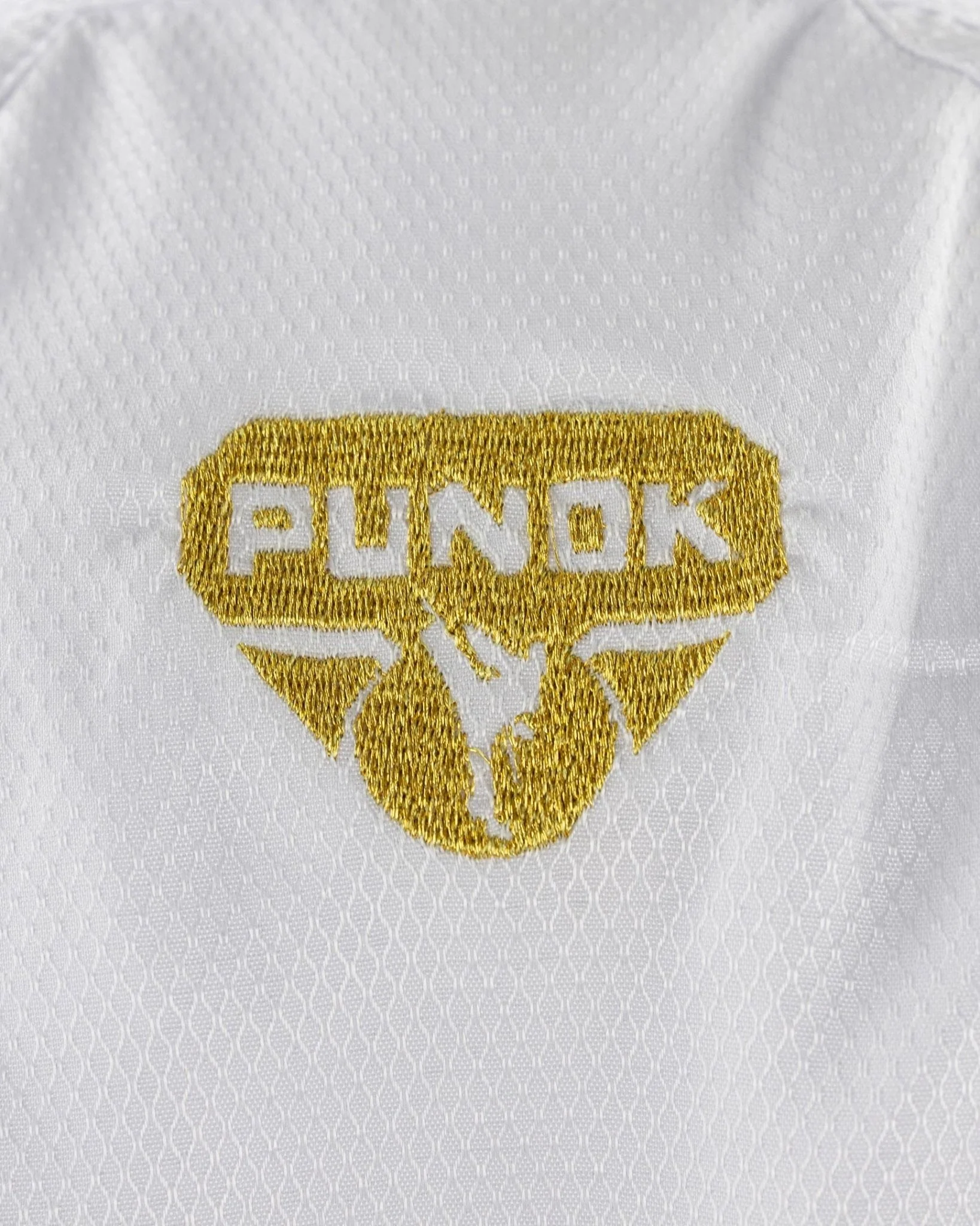 Punok Takyon Gold Kumite Gi Set - Image 11
